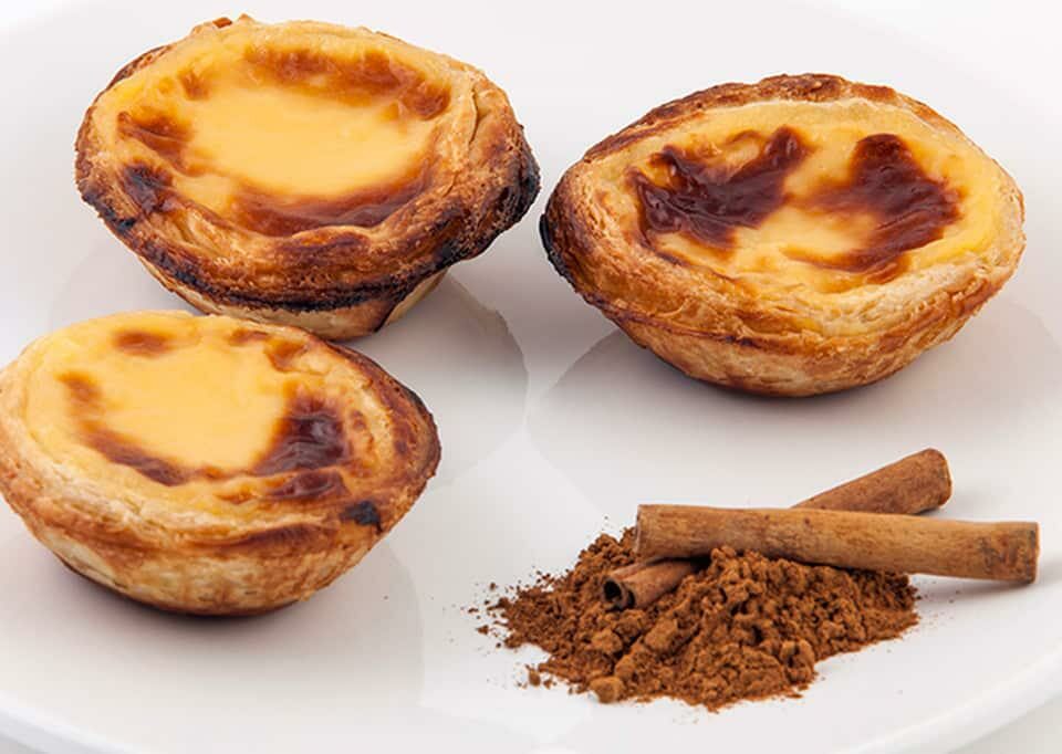 Pastel de nata con cannella