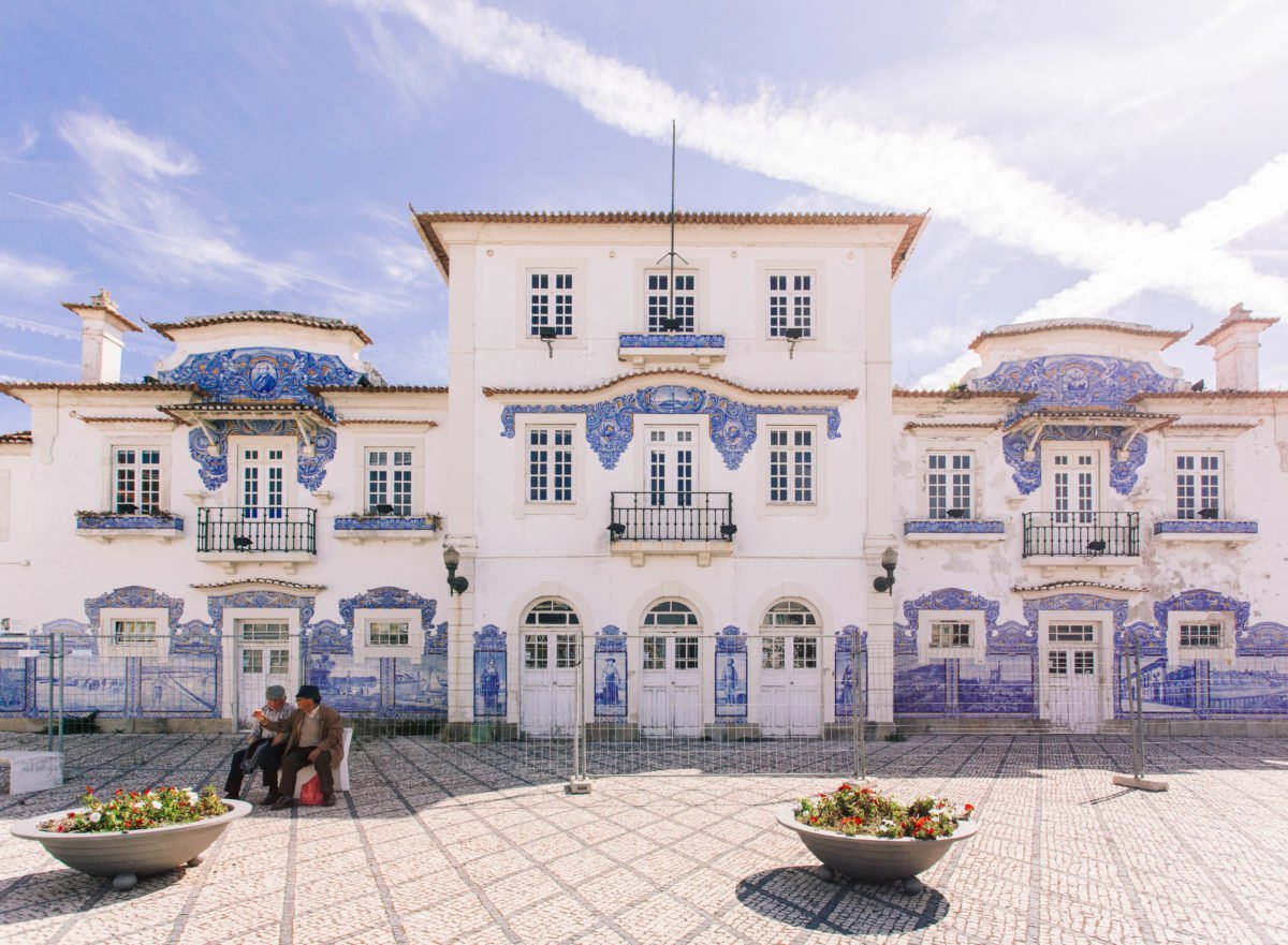 Facciata della Stazione ferroviaria di Aveiro