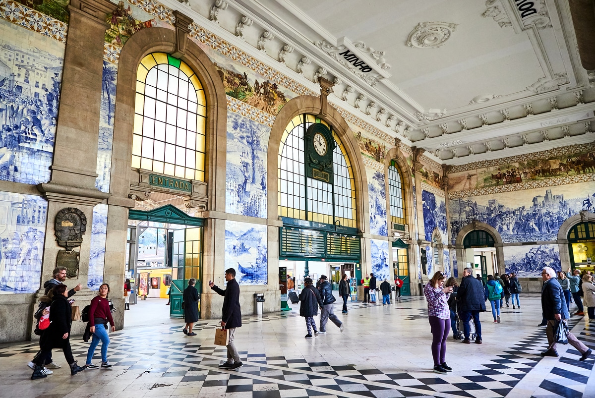 Guida italiana Porto - Stazione di São Bento