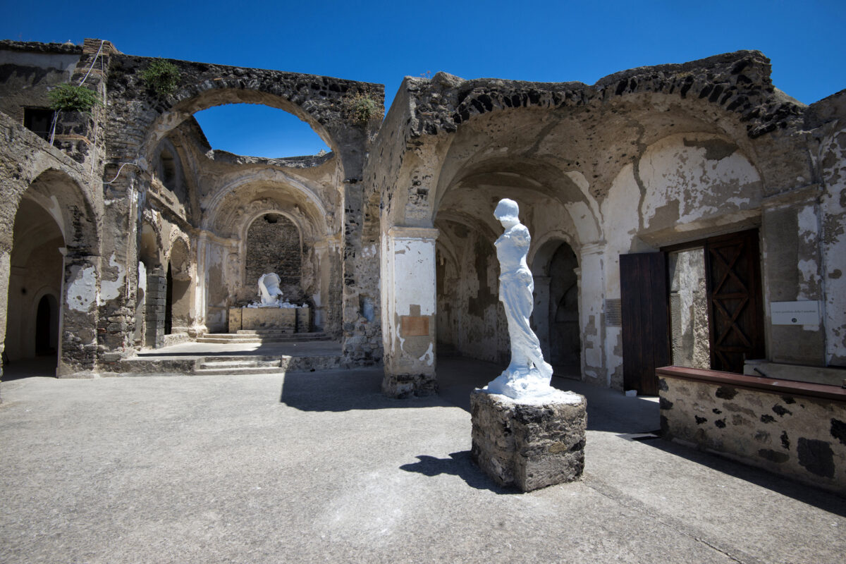 Interno del Castello aragonese