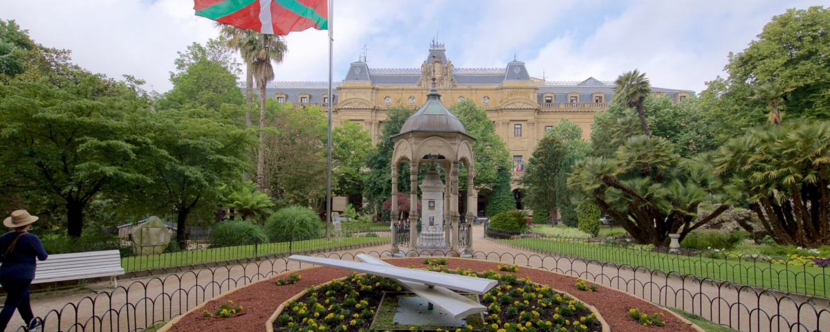 Guida italiana a San Sebastián - Plaza de Guipúzcoa